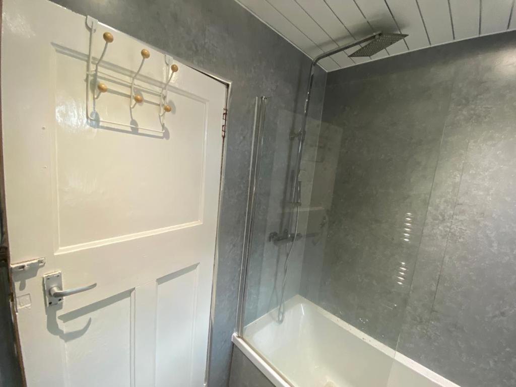 Lovely Private Room In Sandilands Dr Ab24 Aberdeen Exterior foto